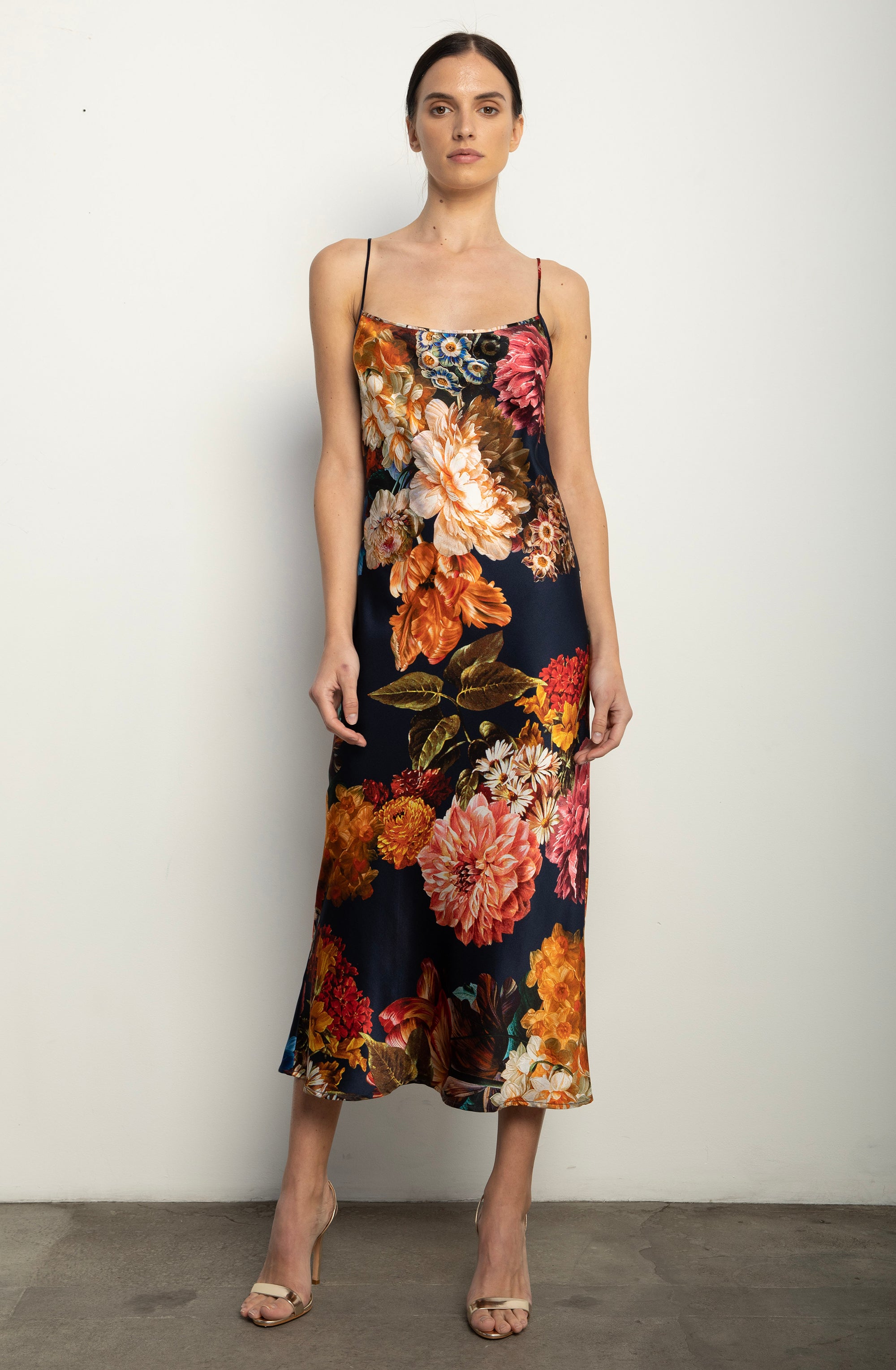 babelini midi dress Sachin & Babi Magnolia Dress - Dark Midnight Bouquet